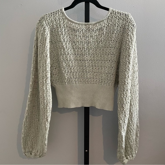 Altar'd State Light Green Knit Cropped Sweater with Bell Sleeves Size Large - Picture 5 of 5
